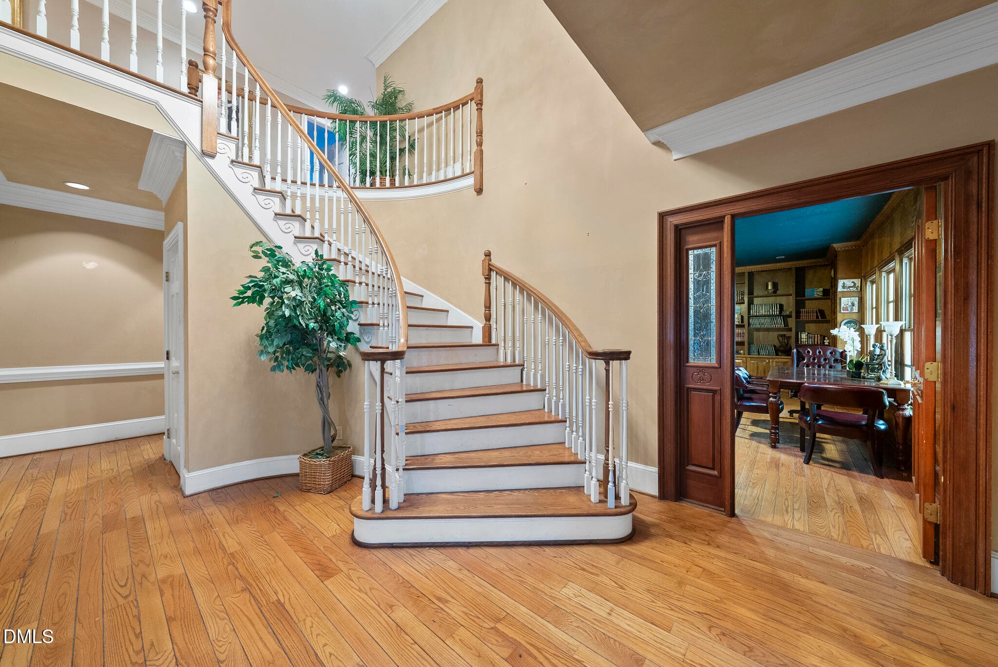 111 Foxridge Road, Chapel Hill, NC 27514