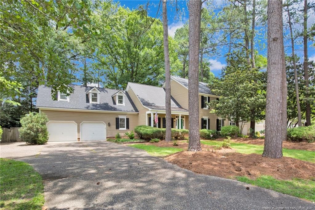 Photo 2 - 453 Kingsford Road, Fayetteville, NC 28314, Fayetteville