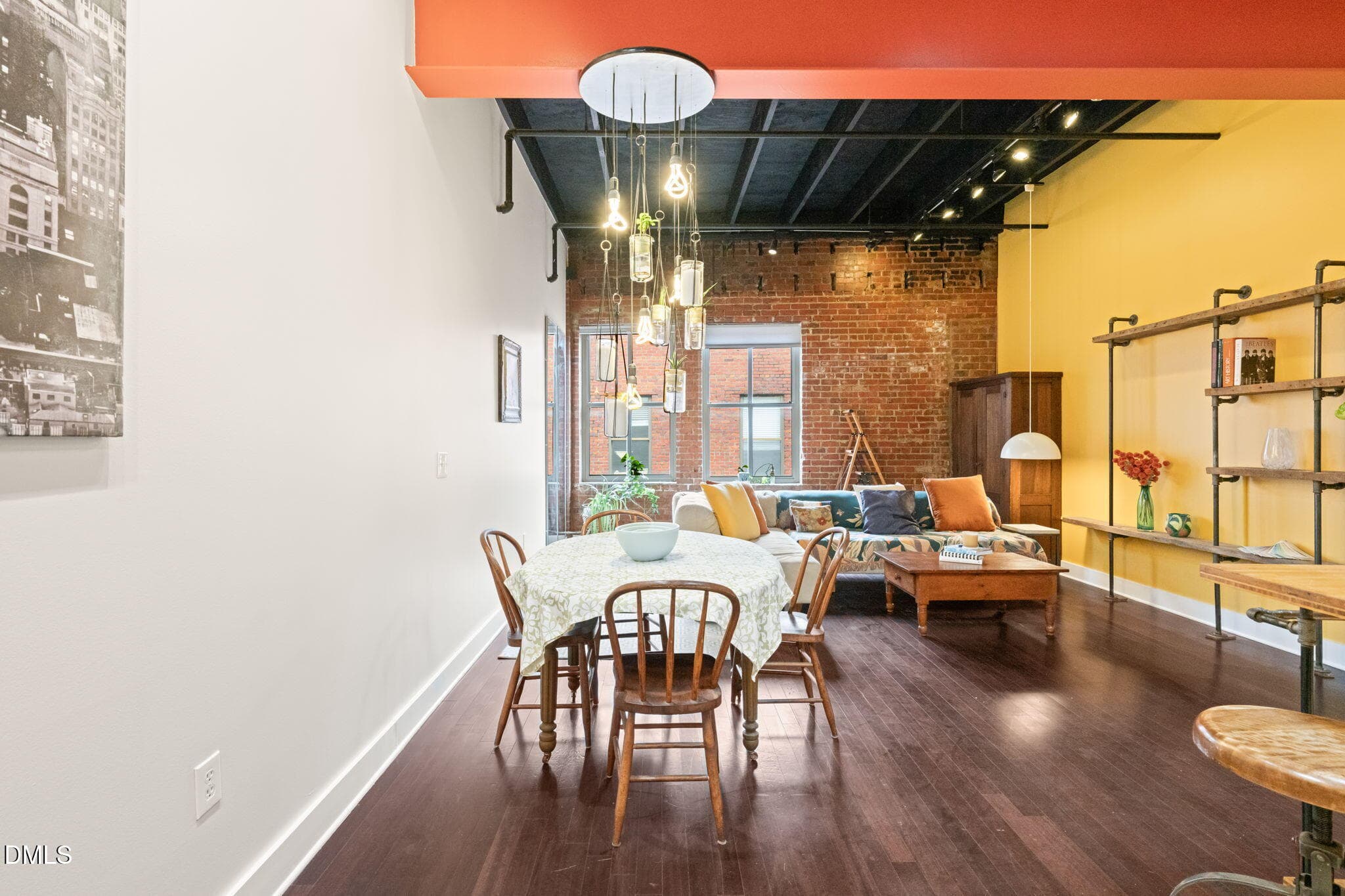 19-web-or-mls-untitled-7 (2) - 208 Rigsbee Avenue #206, Durham, NC 27701, Durham