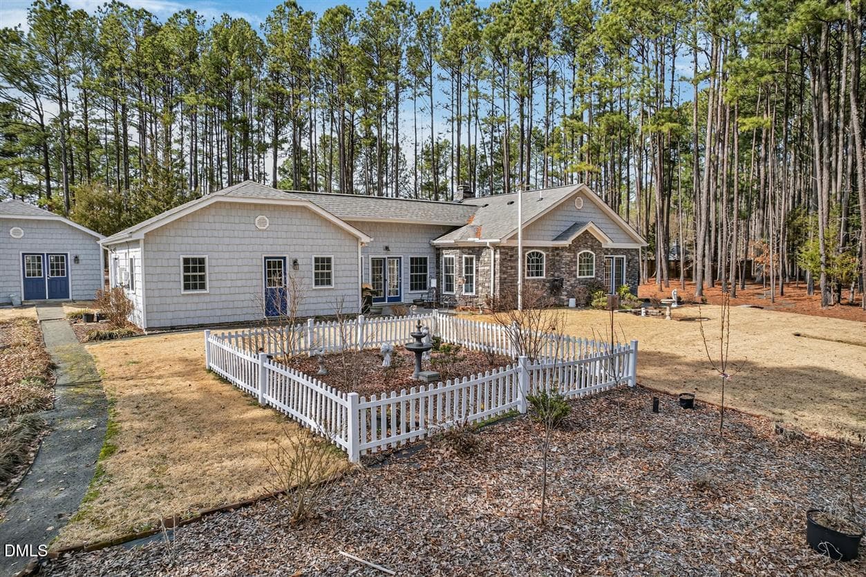 106-web-or-mls-304 Stallings-59 - 304 Stallings Road, Durham, NC 27703, Durham