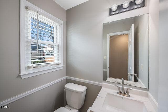 MASTER BATH - 549 Darby Glen Lane, Durham, NC 27713, Durham