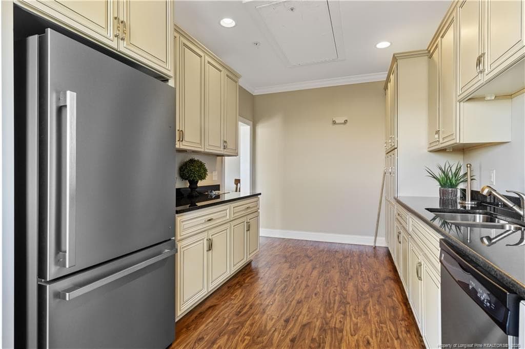 Photo 42 - 220 Hugh Shelton Loop #104, Fayetteville, NC 28303, Fayetteville