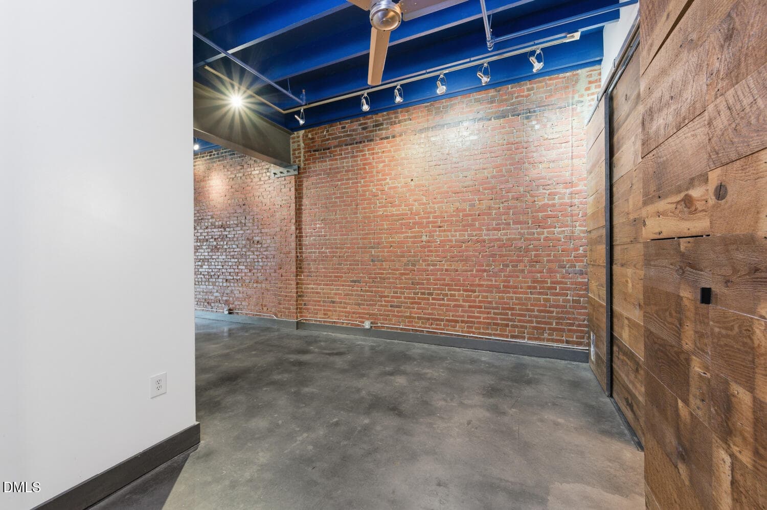 208 rigsbee ave-11 - 208 Rigsbee Avenue Apt 207, Durham, NC 27701, Durham