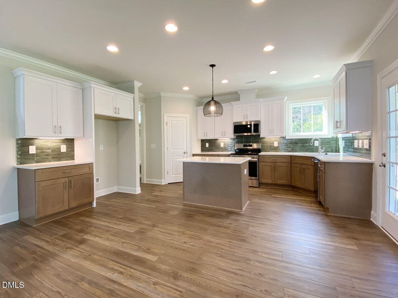 LV17 Kitchen - 1206 B River Rock Drive, Durham, NC 27704, Durham