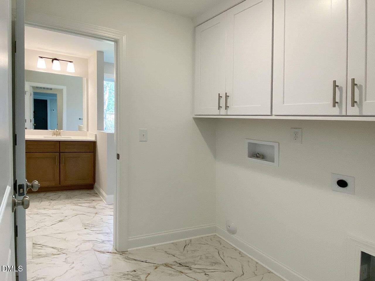 LV17 Laundry to Owner's Bath - 1206 B River Rock Drive, Durham, NC 27704, Durham