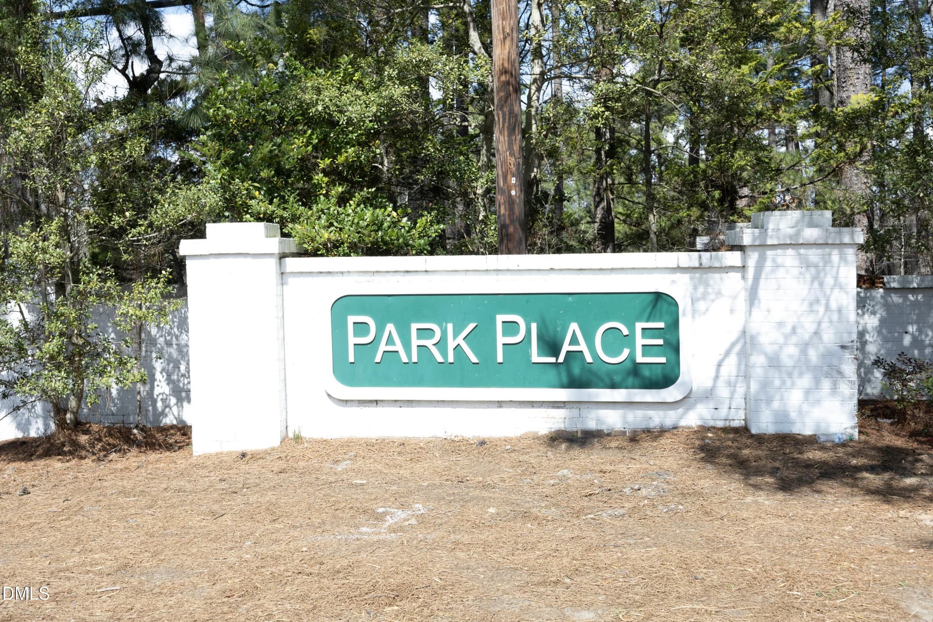 Park Place Entrance - 806 Kendall Drive 502, Durham, NC 27703