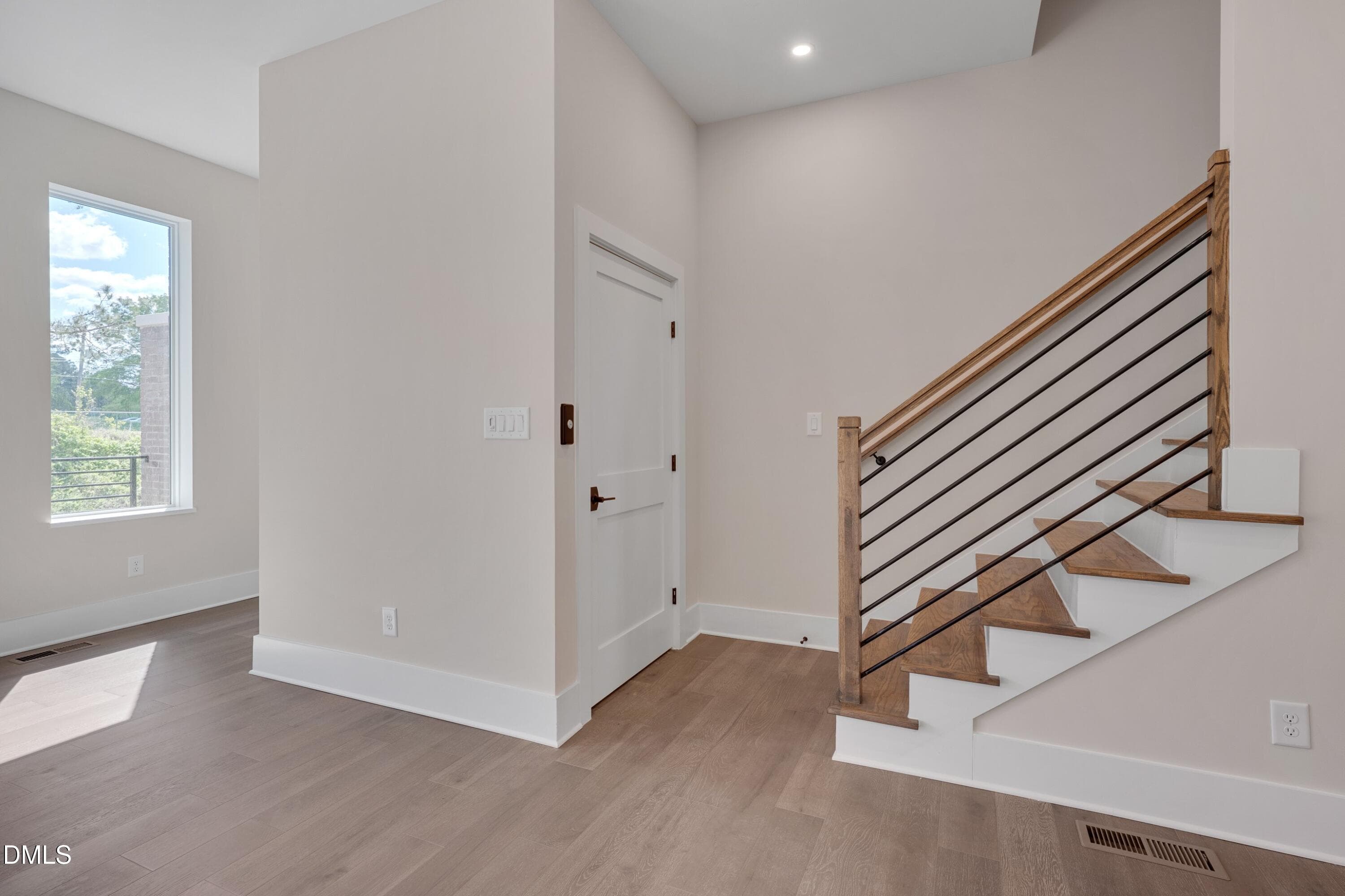 Elevator Niche - 1012 Manor Way, Durham, NC 27701, Durham
