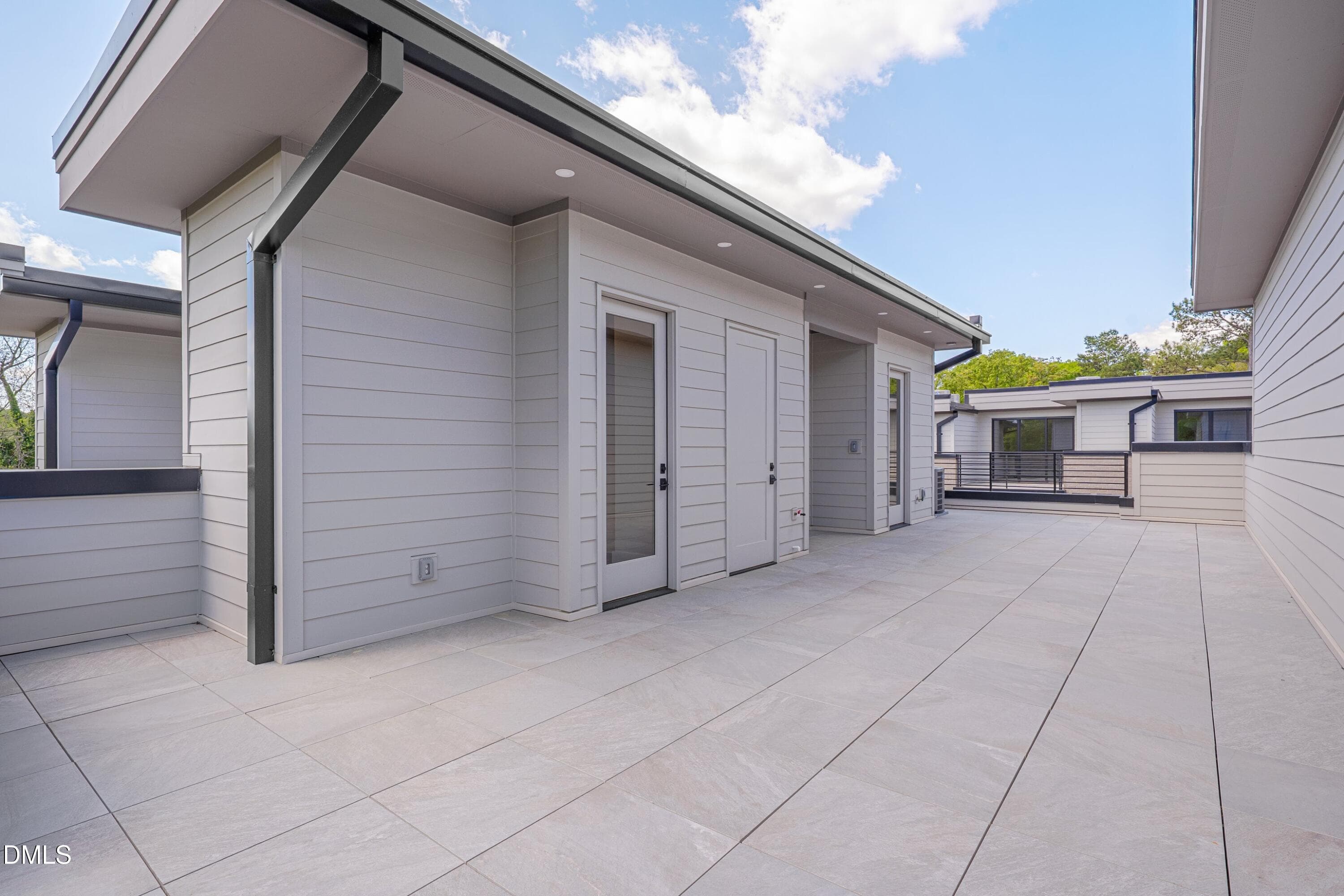 Outdoor entertaining - 1012 Manor Way, Durham, NC 27701, Durham