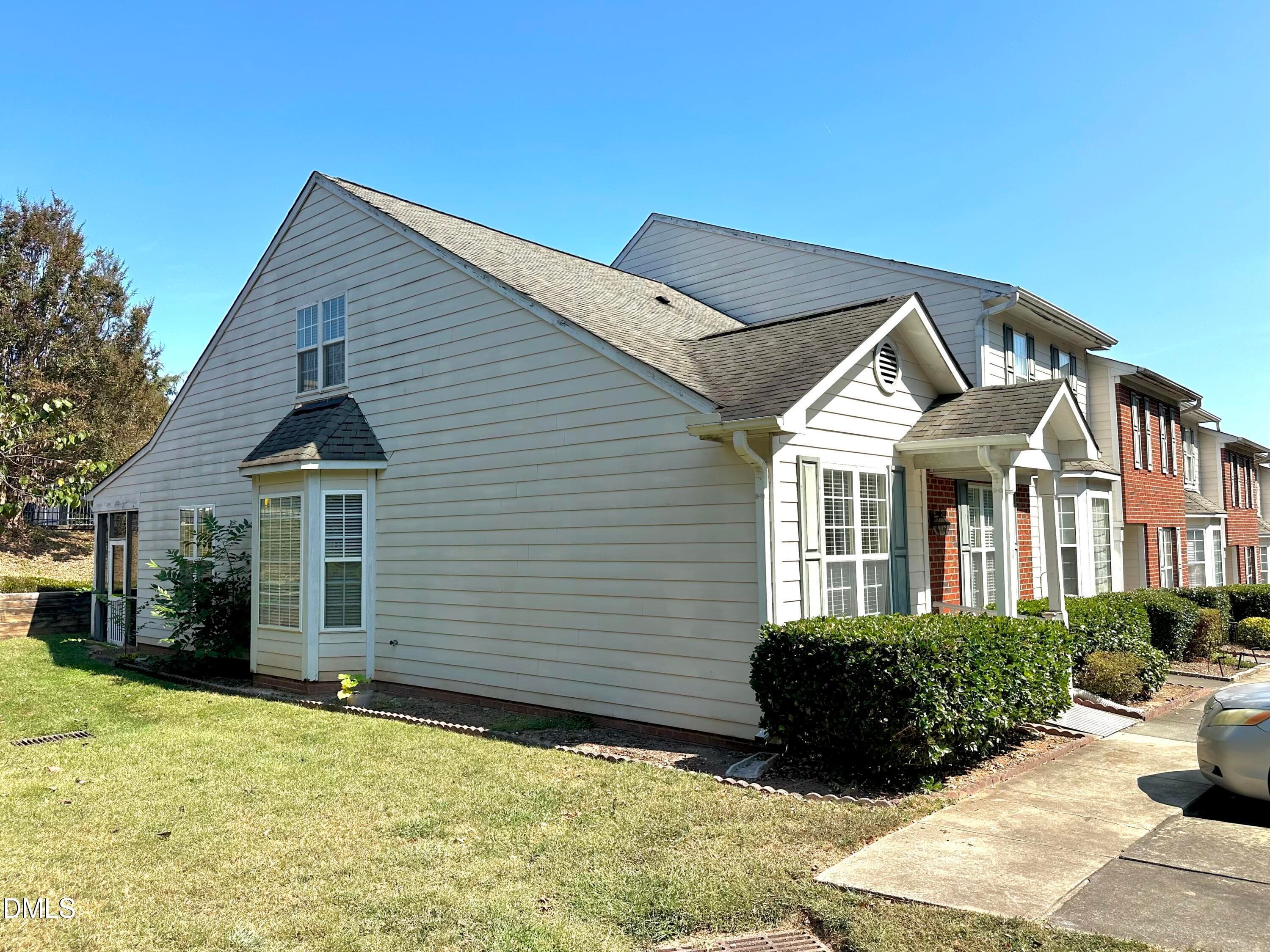 IMG_7177 - 1 Signet Drive, Durham, NC 27704, Durham