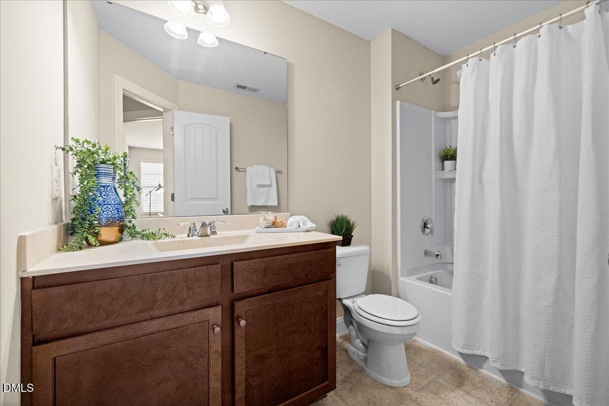 25-142 Token House Rd Reshoot - 142 Token House Road, Durham, NC 27703, Durham