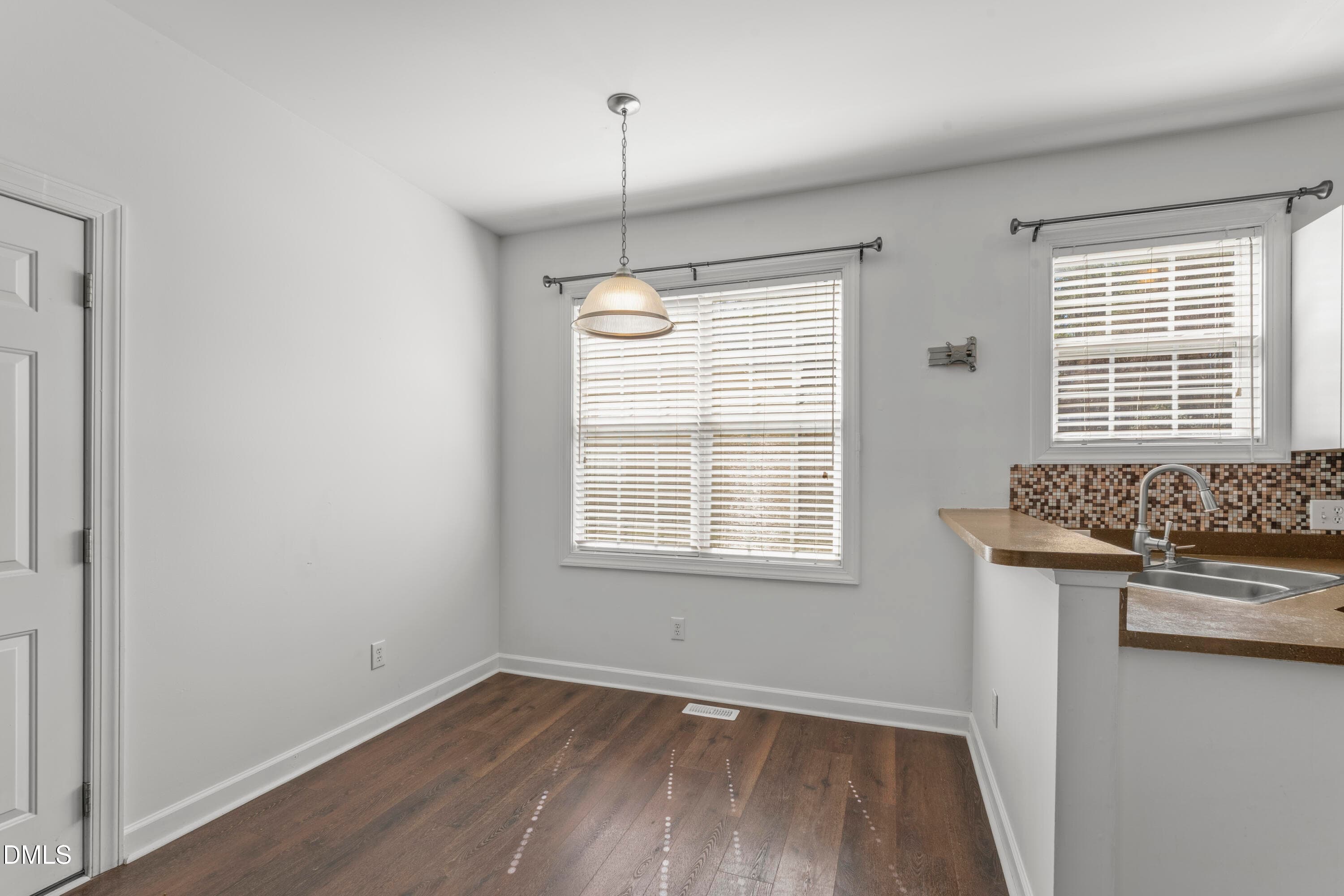 breakfast nook - 500 Sherrybrook Drive, Raleigh, NC 27610, Raleigh