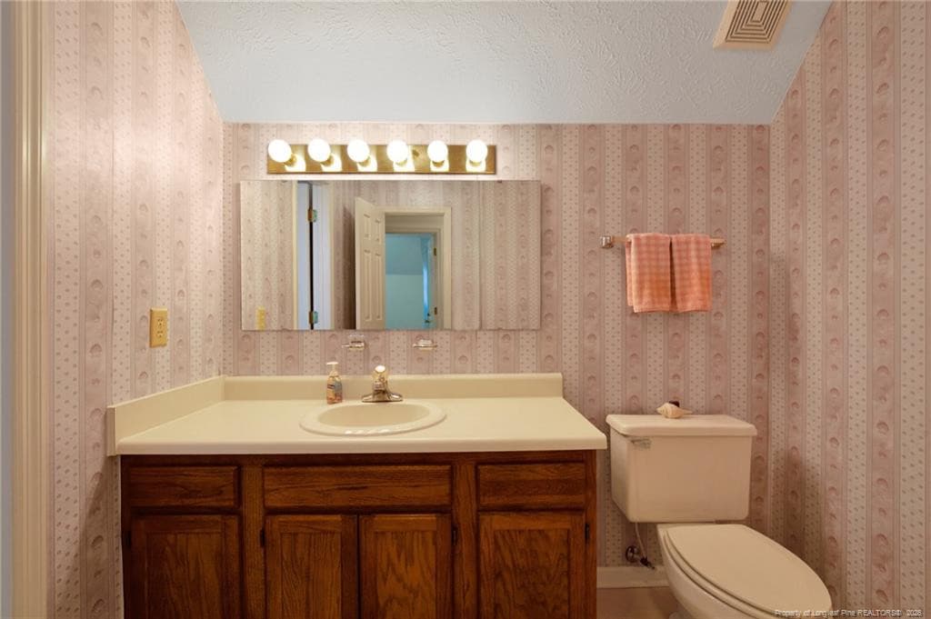 Photo 32 - 7700 Gaelic Drive, Fayetteville, NC 28306, Fayetteville