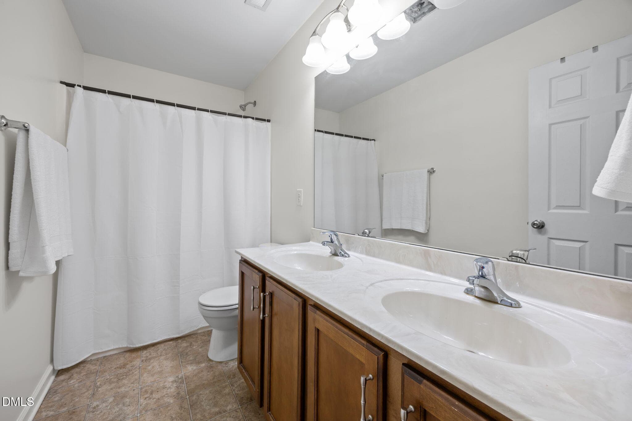 Upstairs Hall Bathroom - 4 Tall Leaf Trail, Durham, NC 27712, Durham