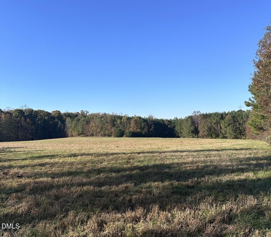 6904e4dd34a91 - 6900, 6918 Russell Road, Durham, NC 27712, Durham