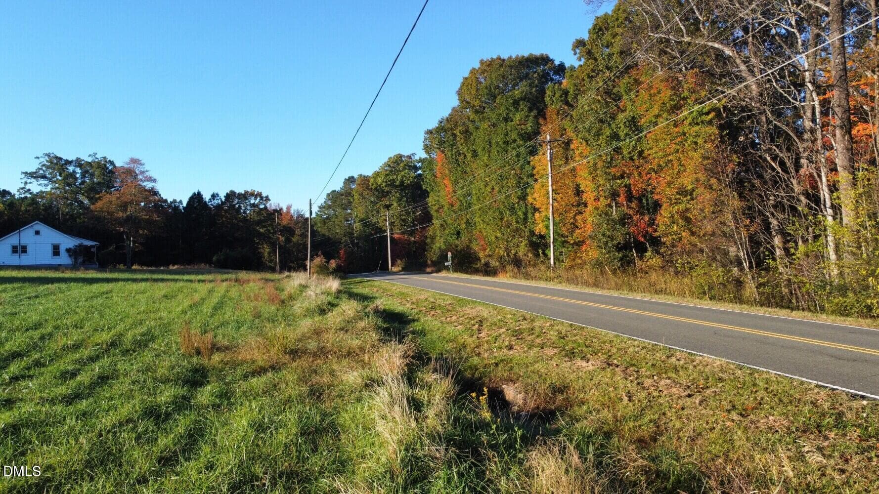 6904debe49d60 - 6900, 6918 Russell Road, Durham, NC 27712, Durham