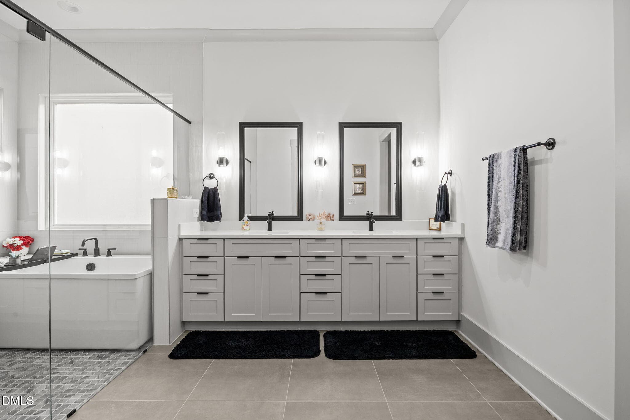 Owner's Bathroom - 290 Hidden Lake Drive, Youngsville, NC 27596, Youngsville