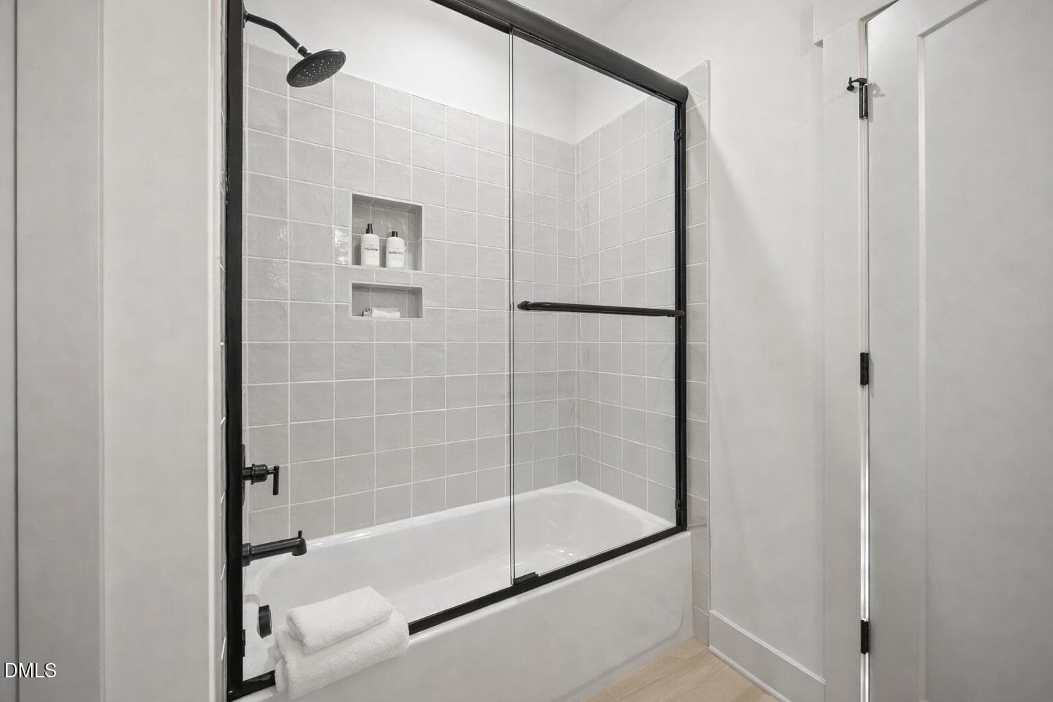 Bedroom 2 En-Suite - 290 Hidden Lake Drive, Youngsville, NC 27596, Youngsville