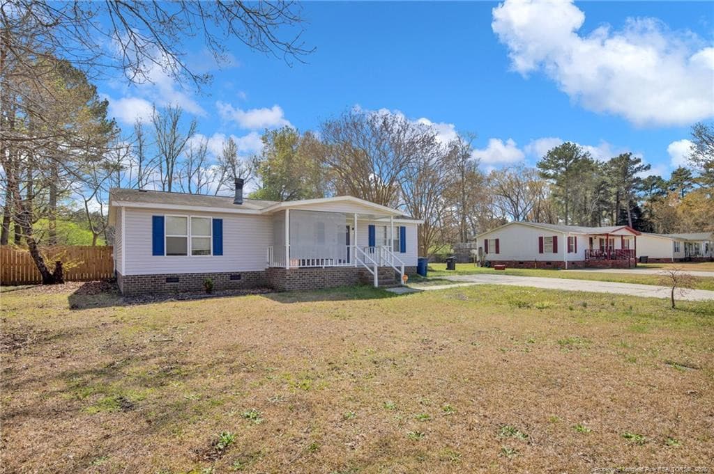 Photo 3 - 518 Inverary Drive, Raeford, NC 28376
