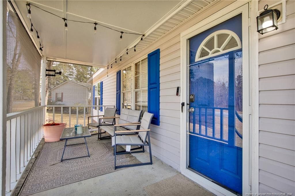 Photo 5 - 518 Inverary Drive, Raeford, NC 28376