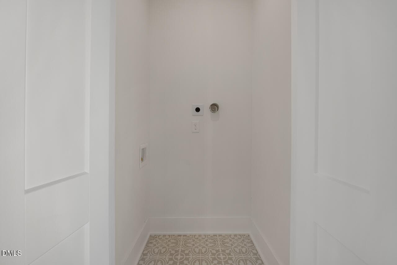 310-club-31 - 310 W Club Boulevard, Durham, NC 27704, Durham