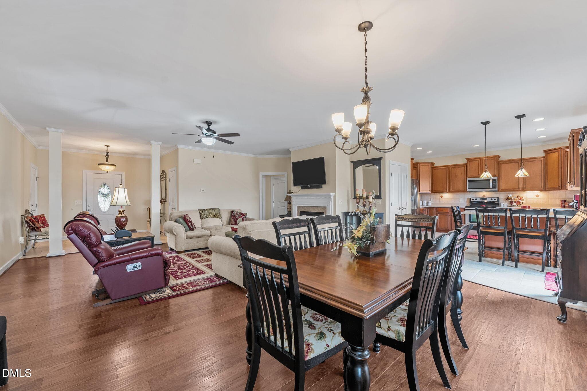 22-web-or-mls-ROB01734 - 733 Whisper Ridge Drive, Graham, NC 27253