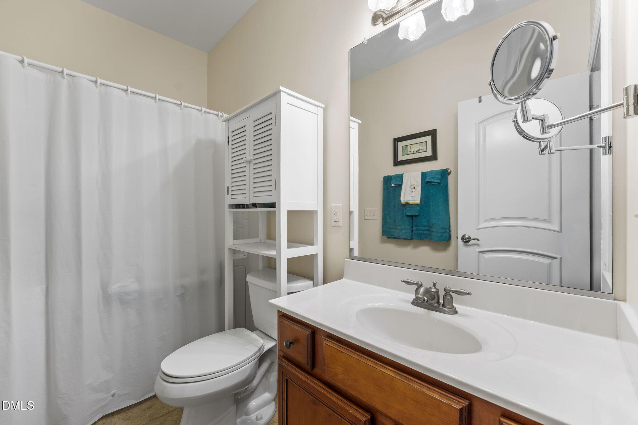 44-web-or-mls-ROB01803 - 733 Whisper Ridge Drive, Graham, NC 27253