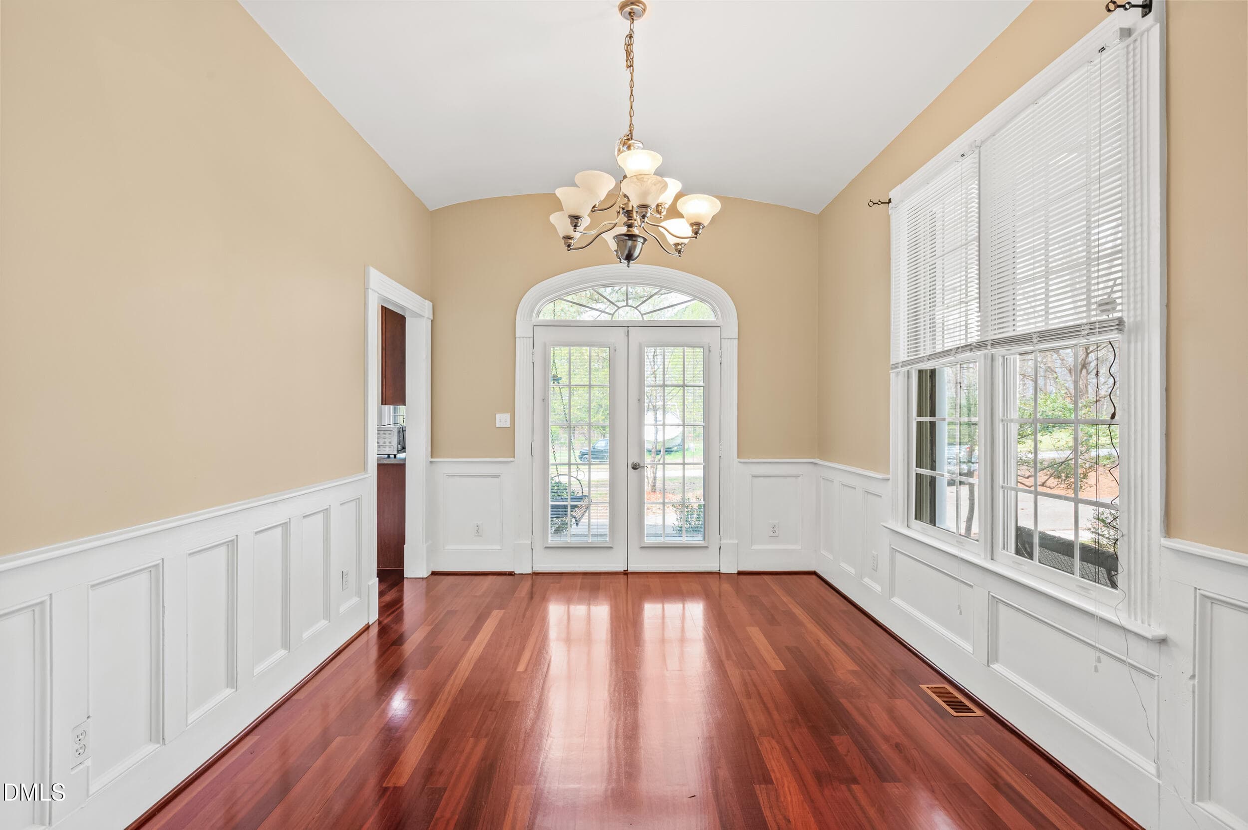 Dining - 1957 Hilltop Road, Raleigh, NC 27610, Raleigh