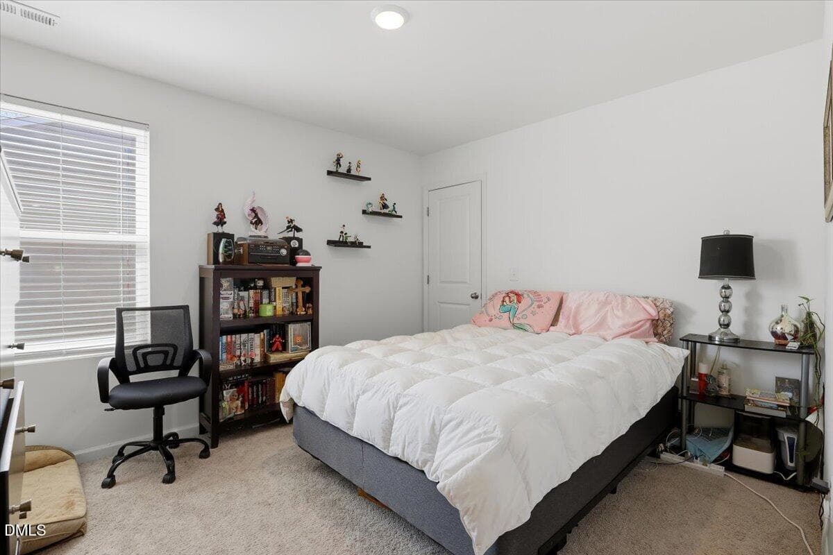 29-745 Mirror Pond Dr-29 - 745 Mirror Pond Drive, Zebulon, NC 27597