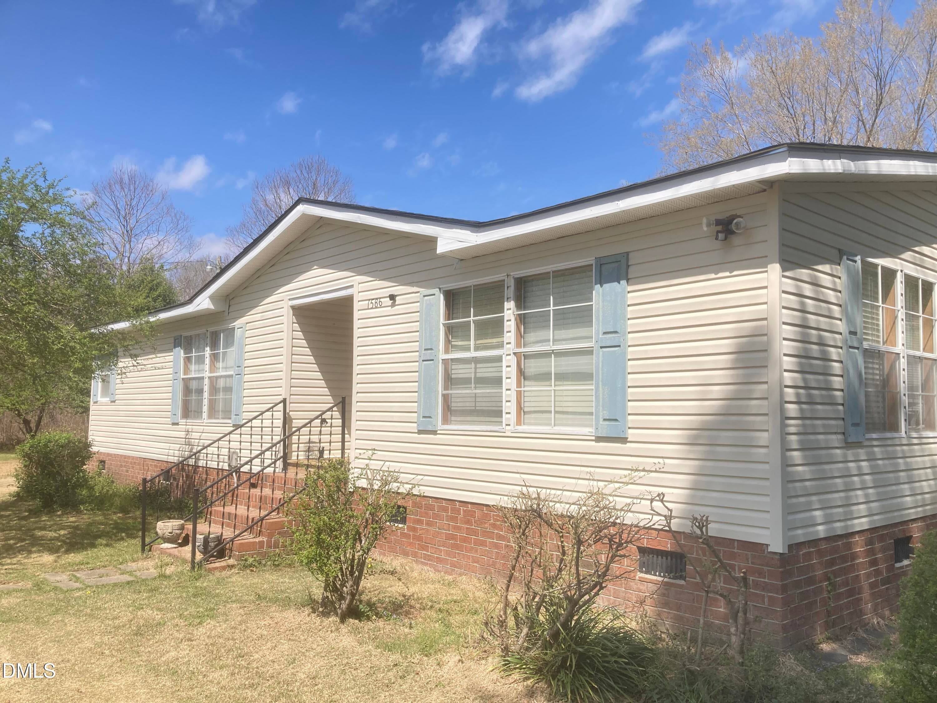 1586 Gum Swamp Church Road, Greenville, NC 27834