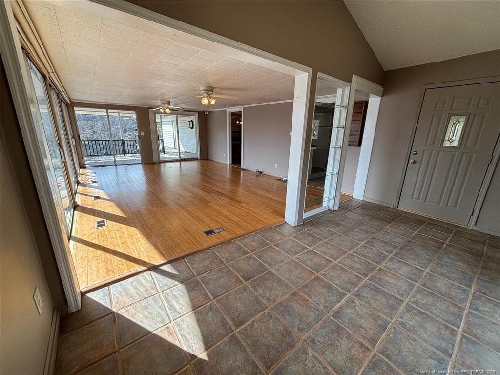 Photo 5 - 3334 Vassar Circle, Fayetteville, NC 28306, Fayetteville