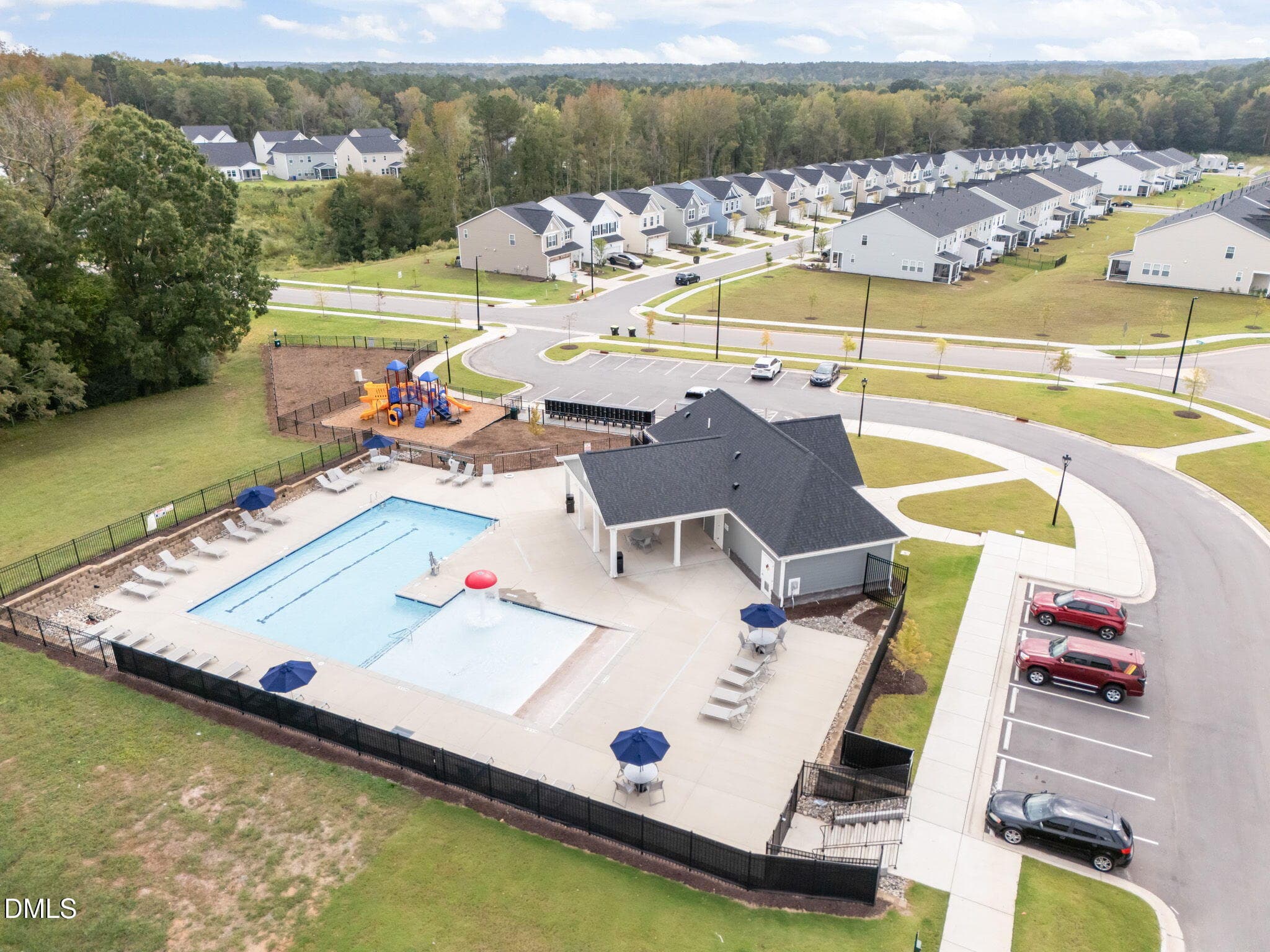 15-web-or-mls-15-print-DJI_2025100111051 - 5923 Woodlawn Drive, Durham, NC 27703, Durham