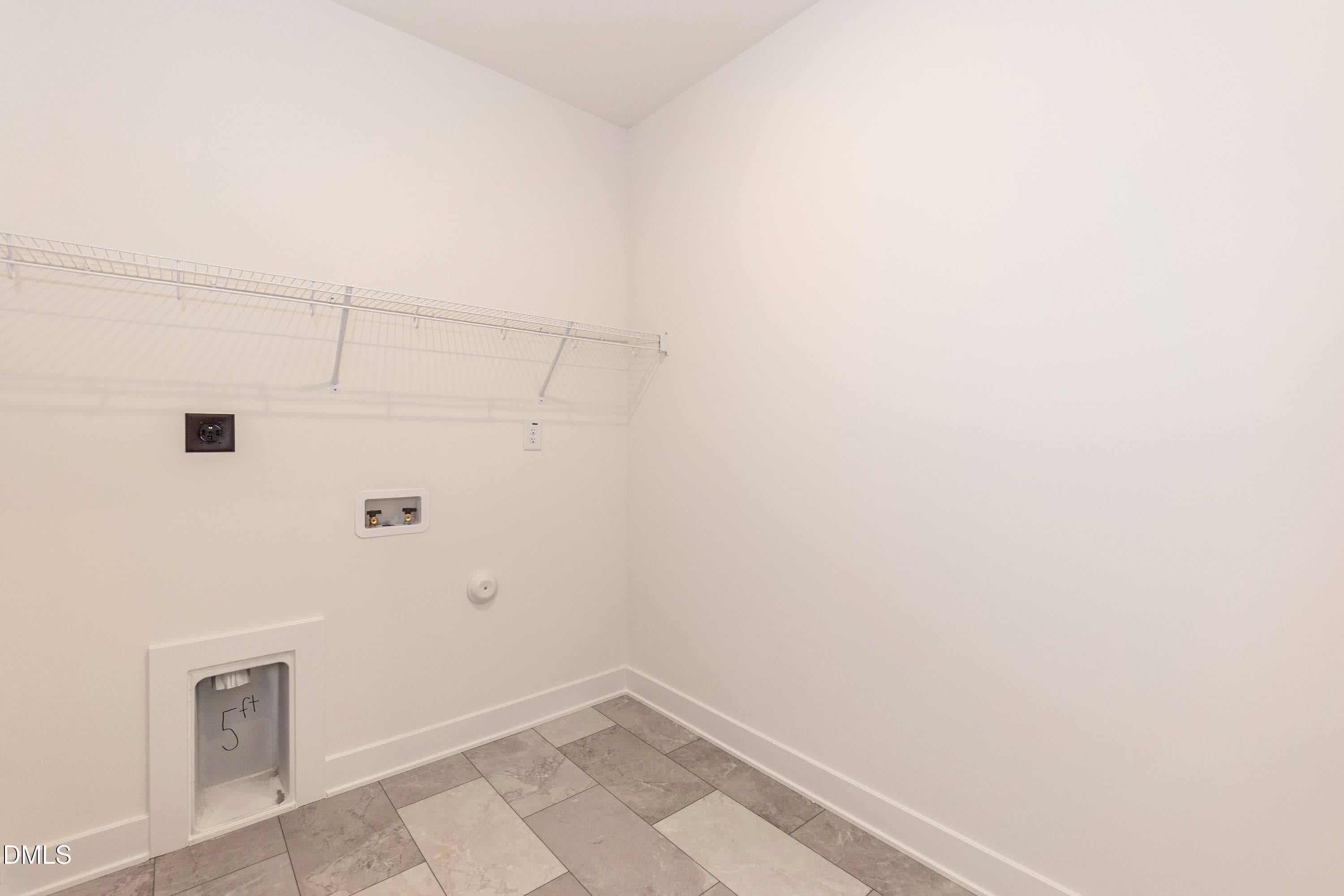 Laundry 01 - 180 Galway Road, Lillington, NC 27546