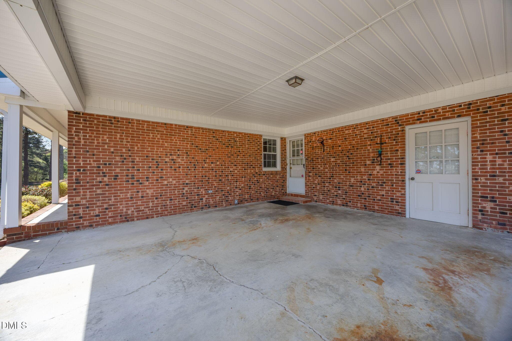 25-web-or-mls-IMG_1167 - 2044 Bethlehem Road, Raleigh, NC 27610, Raleigh