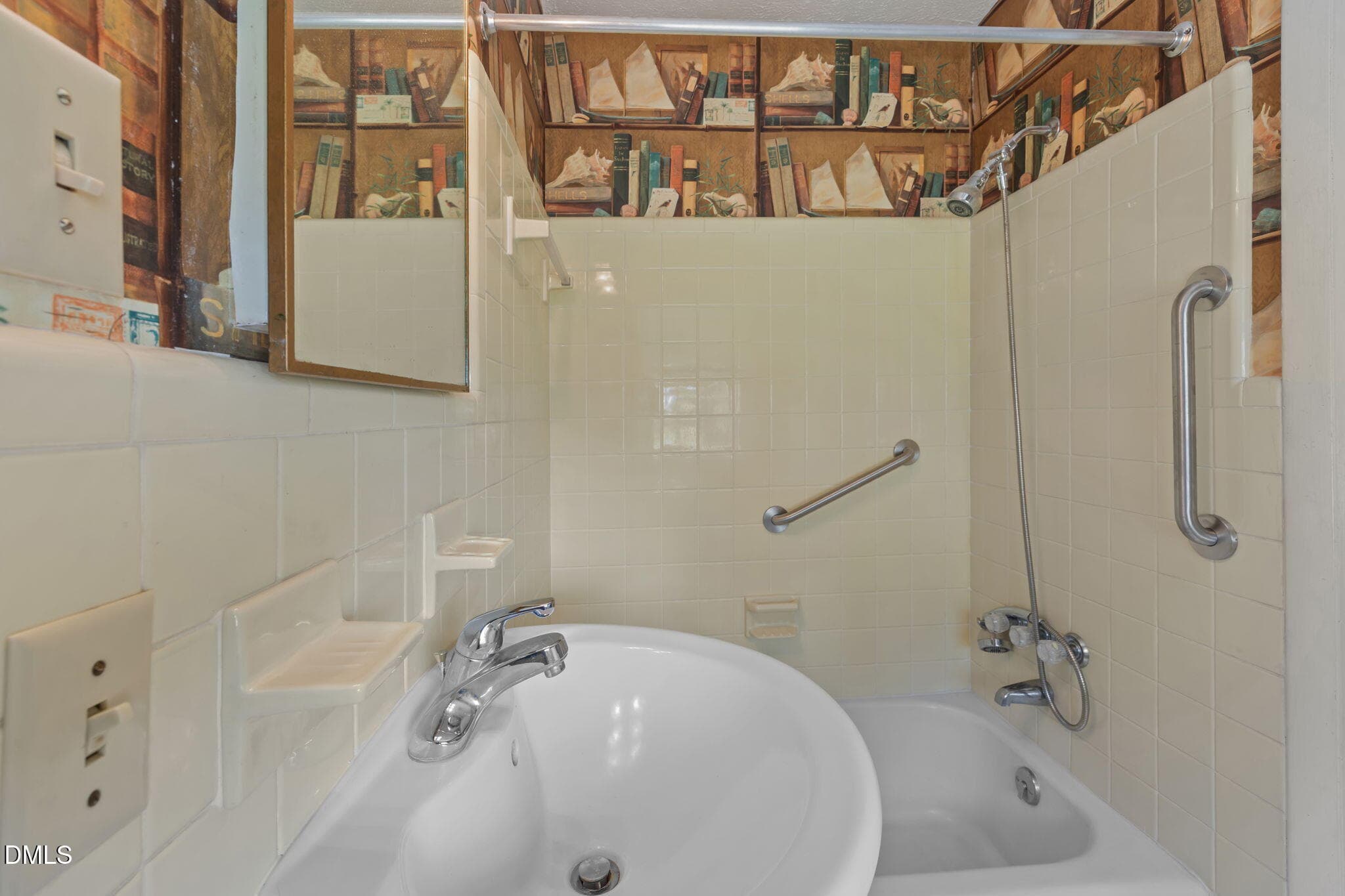 47-web-or-mls-IMG_1615 - 2044 Bethlehem Road, Raleigh, NC 27610, Raleigh