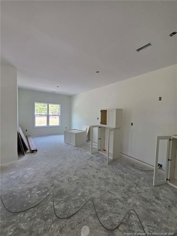 Photo 4 - 713 Porter Road, Hope Mills, NC 28348