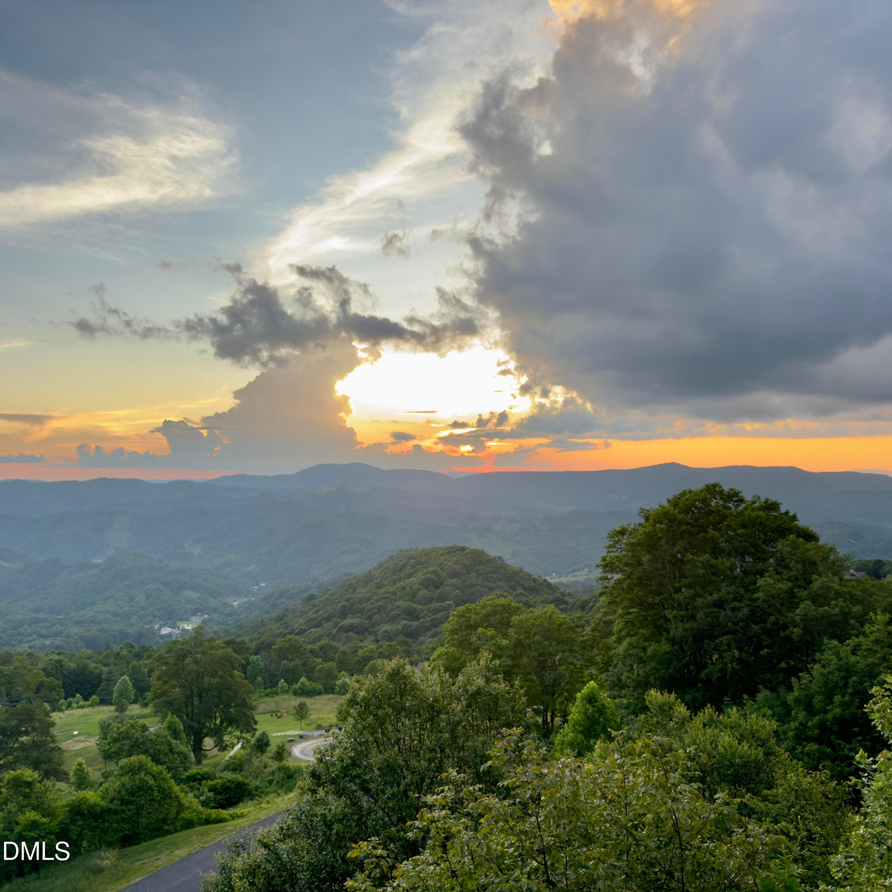 View - 635 Acorn Nvno, Zionville, NC 28698