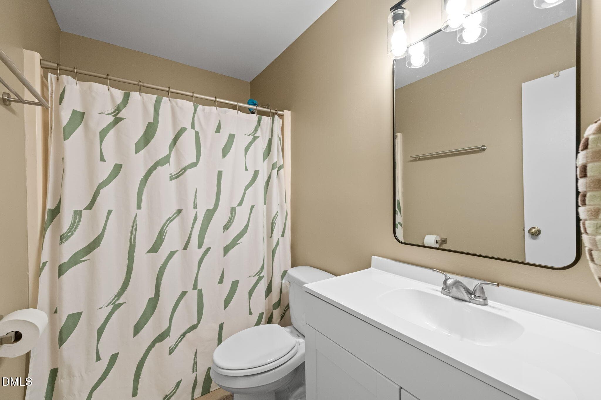 18-web-or-mls-untitled-16 - 3622 Colchester Street 25, Durham, NC 27707, Durham