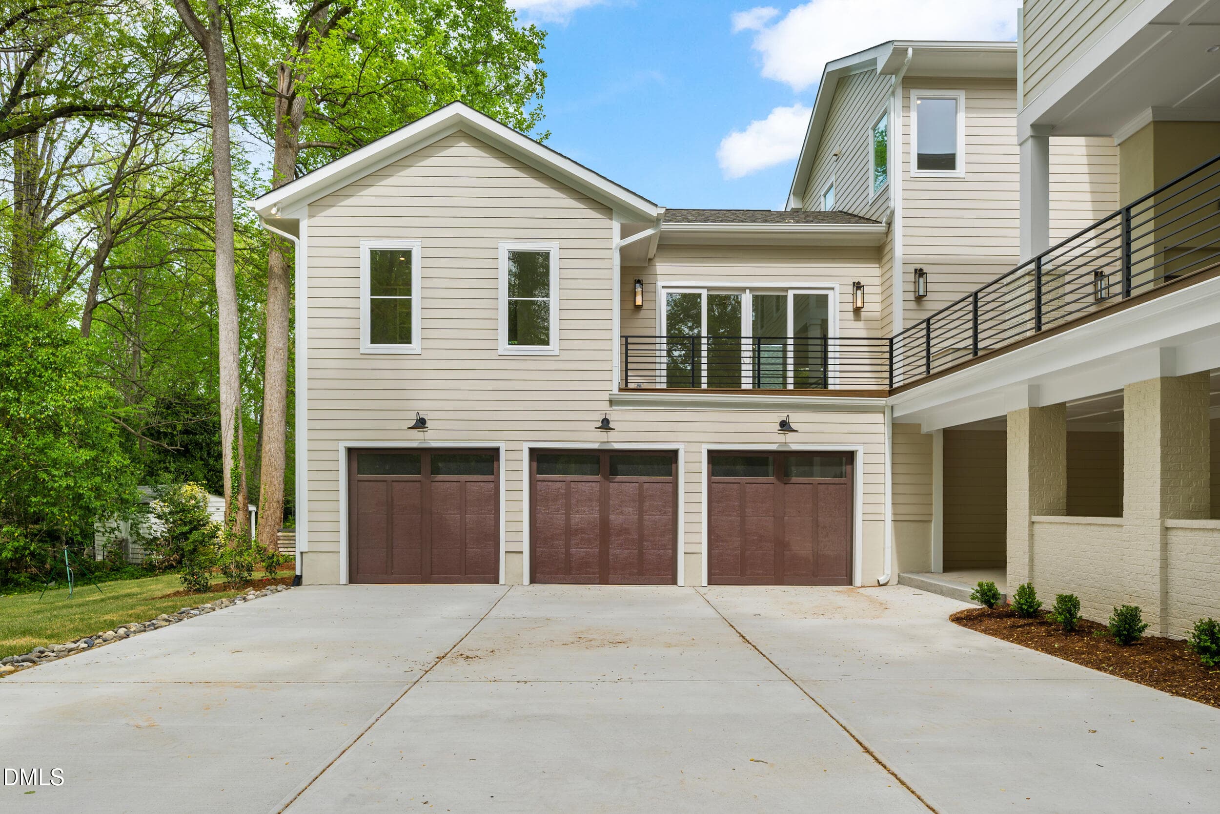 58 -2817 claremont rd, exterior - 2817 Claremont Road, Raleigh, NC 27608, Raleigh