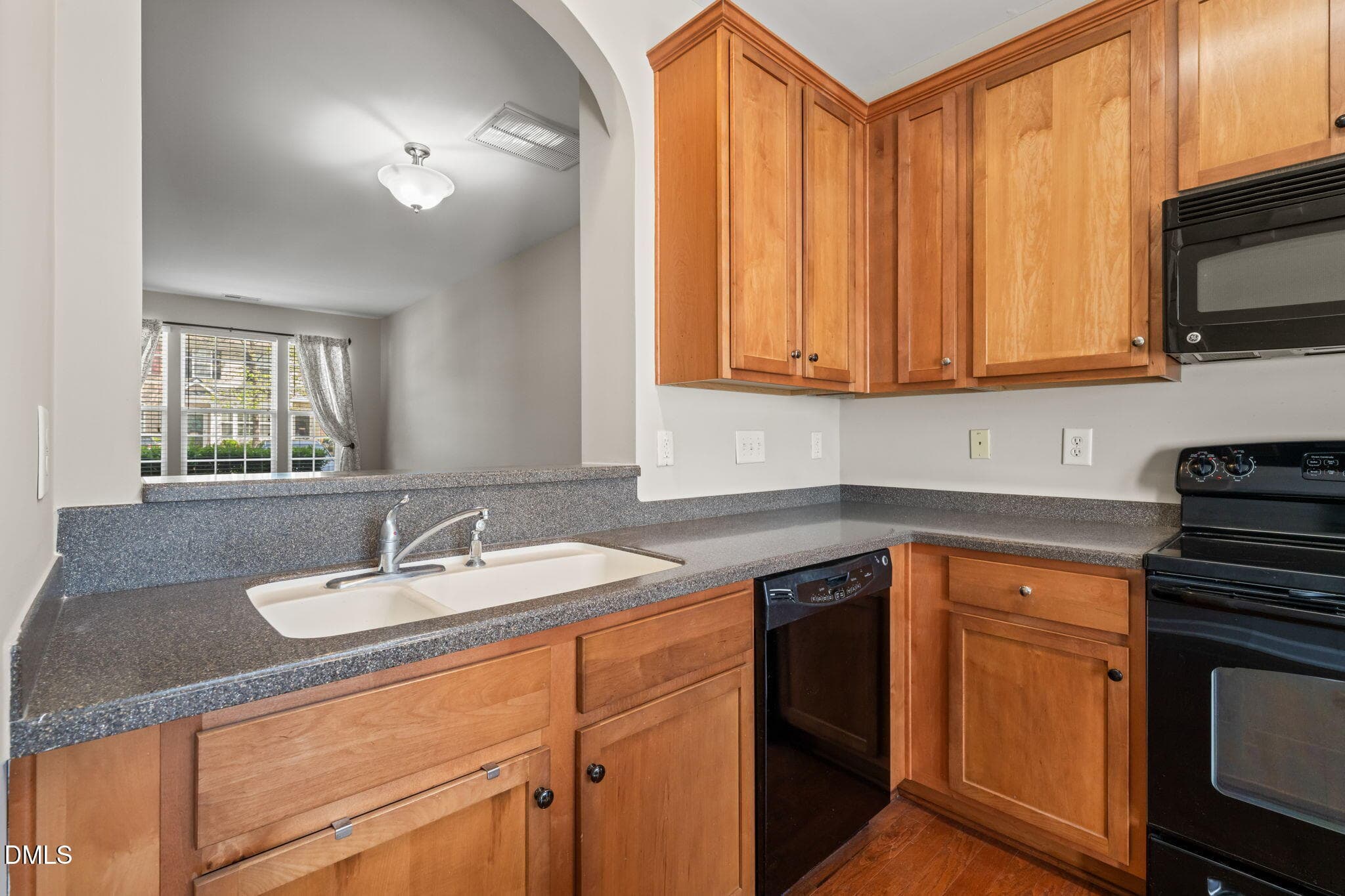 17-web-or-mls-untitled-3 (2) - 702 Bryant Street, Raleigh, NC 27603, Raleigh