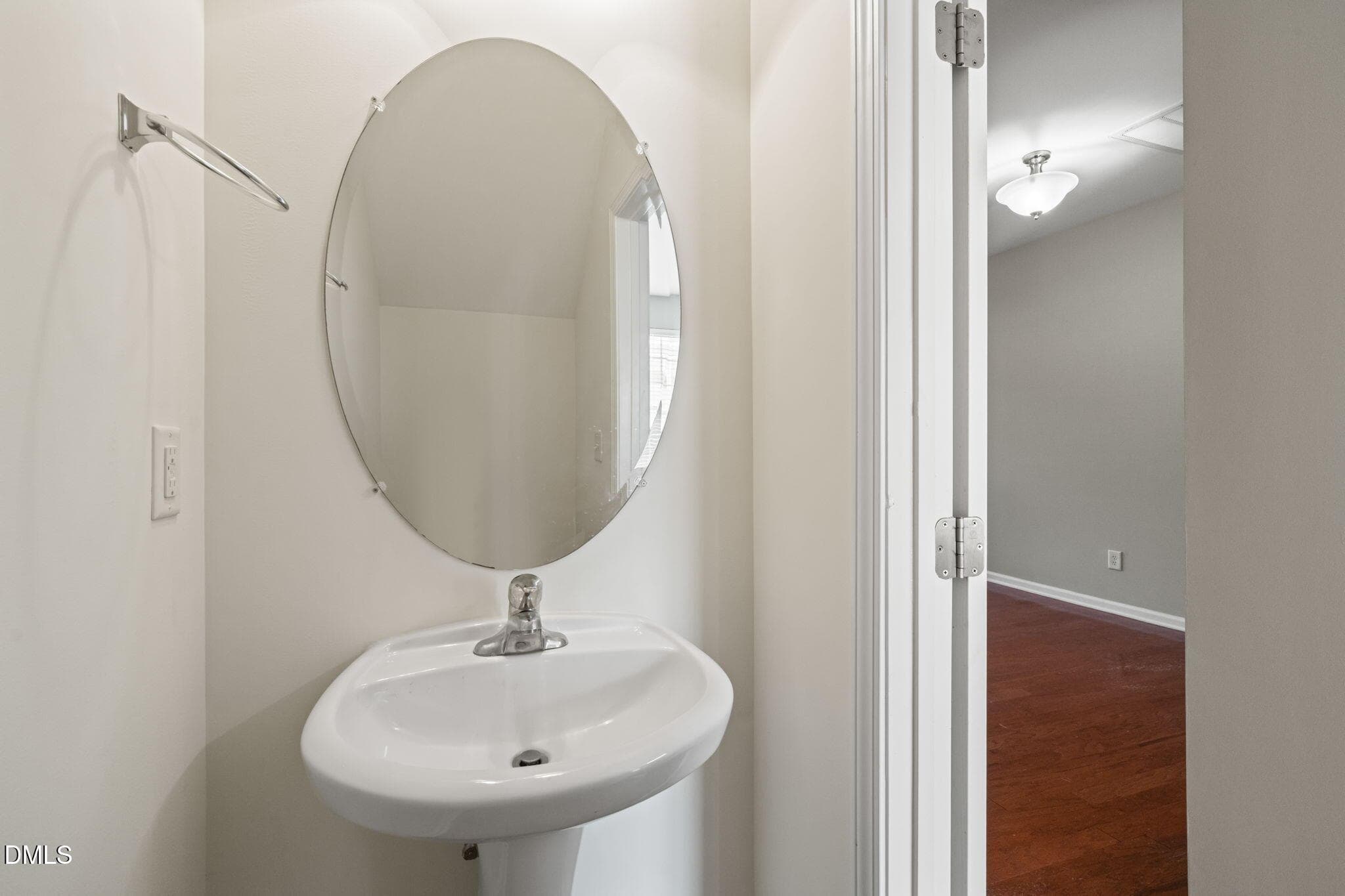15-web-or-mls-untitled-31 - 702 Bryant Street, Raleigh, NC 27603, Raleigh