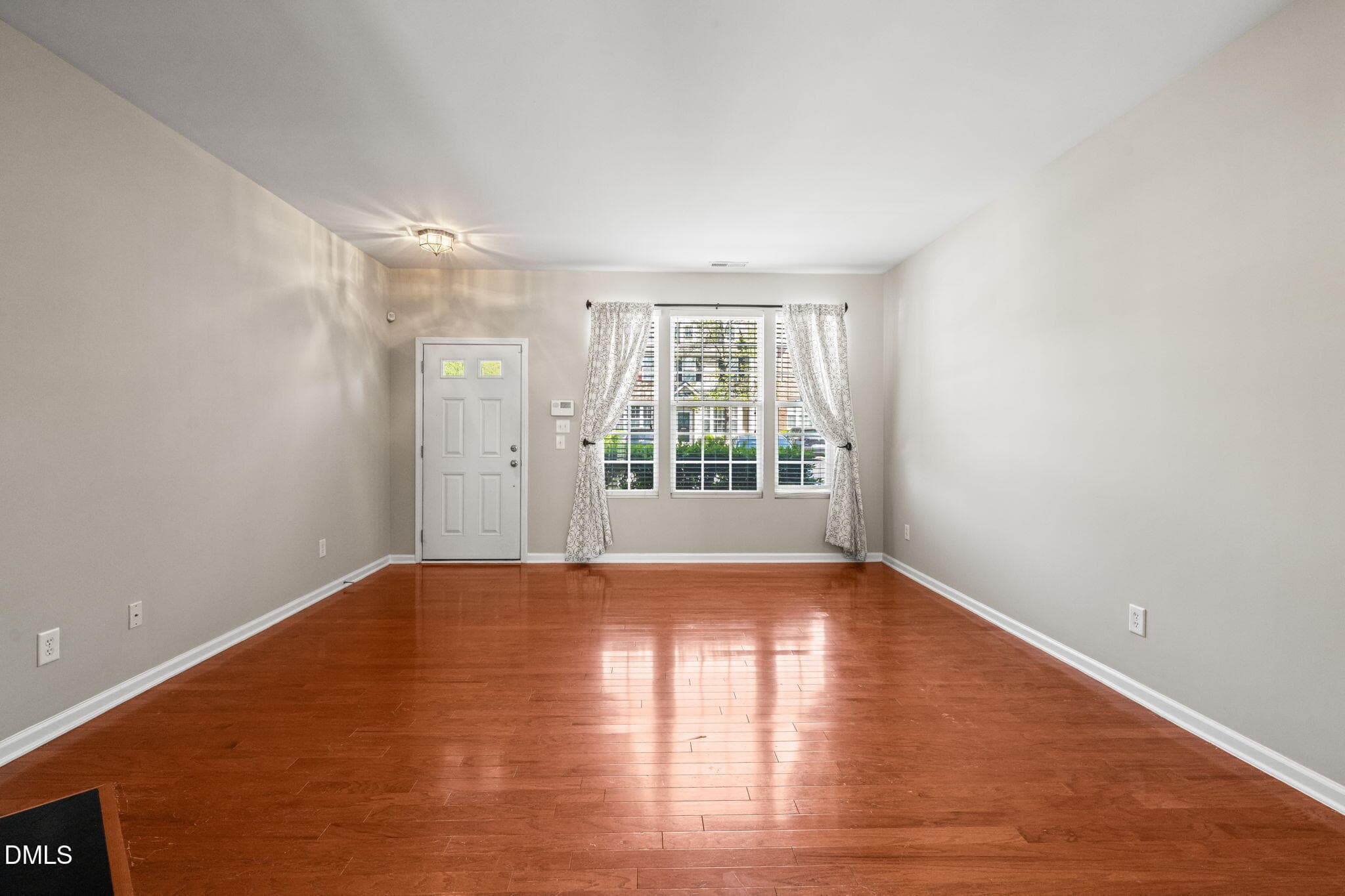 9-web-or-mls-untitled-25 - 702 Bryant Street, Raleigh, NC 27603, Raleigh