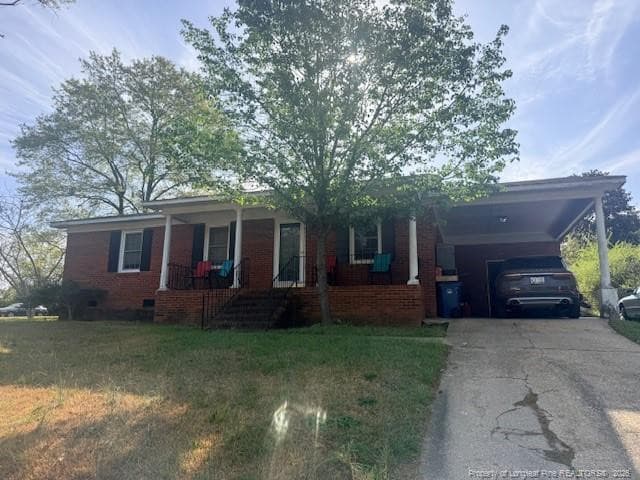 1081 Madonna Drive, Fayetteville, NC 28311
