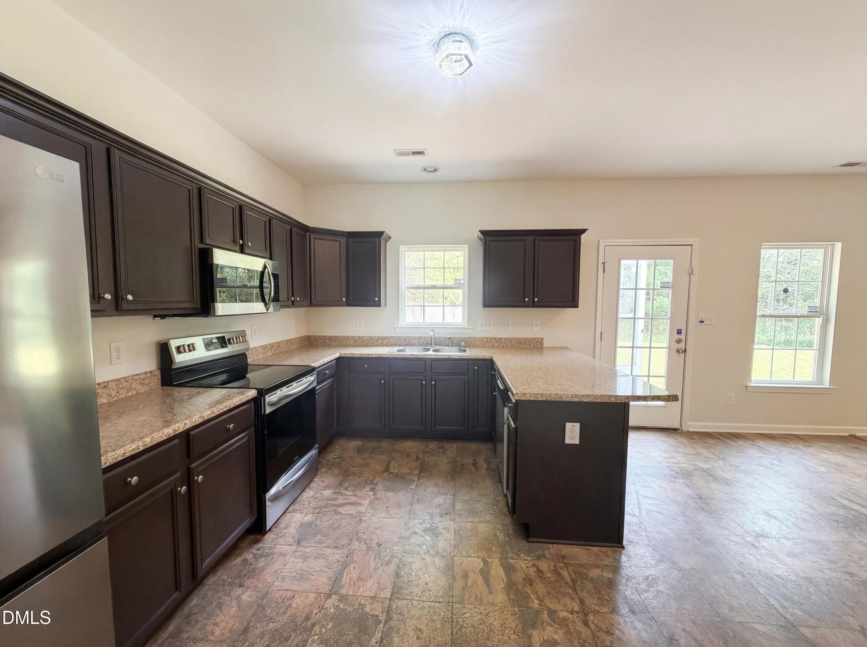 listing_14 - 3705 Chancellorsville Court, Raleigh, NC 27610, Raleigh