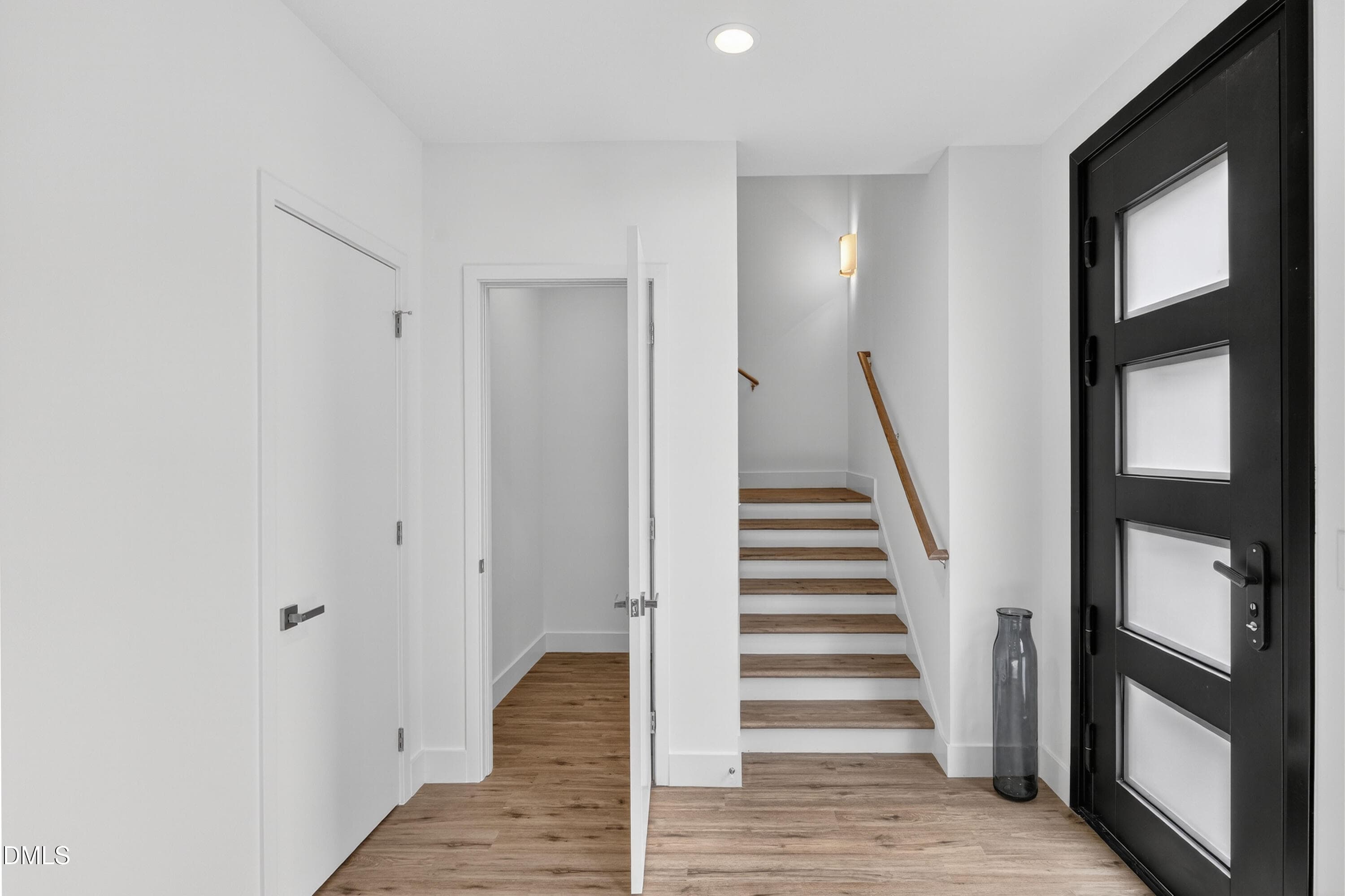 Entrance Foyer - 1100 Nova Street, Durham, NC 27713, Durham