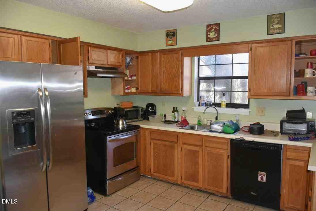 Kitchen - 8 Shropshire Place, Durham, NC 27707, Durham