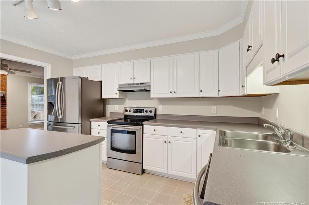 Photo 11 - 2944 Delaware Drive, Fayetteville, NC 28304, Fayetteville