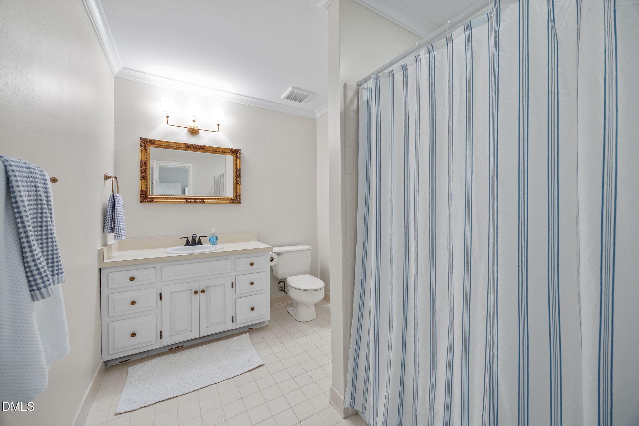 Bedroom 2 attached bath - 10773 Trego Trail, Raleigh, NC 27614, Raleigh
