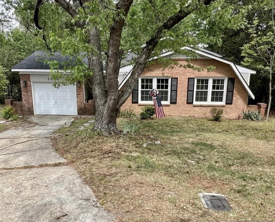 2006 Shiloh Drive, Fayetteville, NC 28304