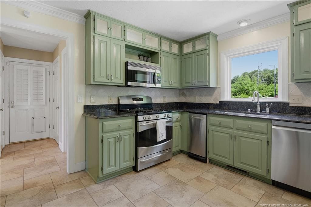 Photo 6 - 437 Kingsford Road, Fayetteville, NC 28314, Fayetteville