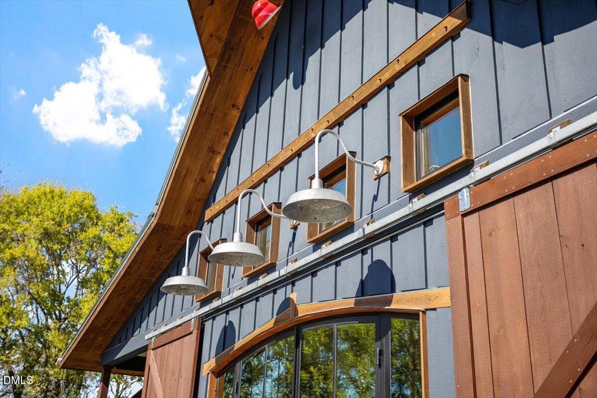 Modern Exterior Lighting - 5956 Whitlow Johnson Lane, Mebane, NC 27302